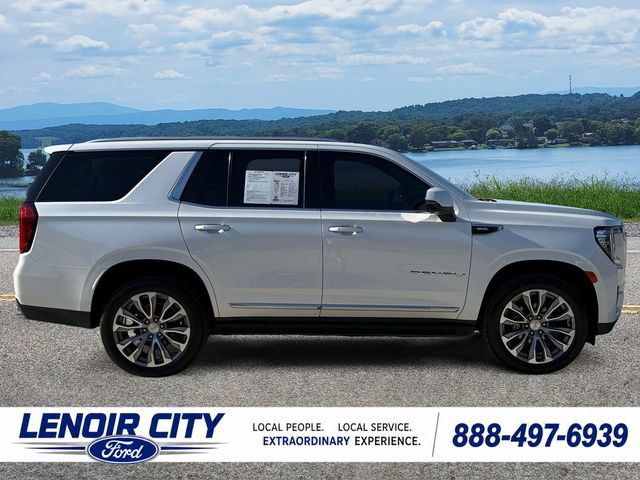 Used 2021 GMC Yukon Denali w/ Denali Premium Package AWD/4WD image 2