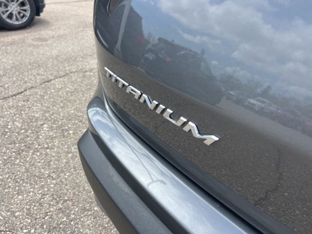 Certified 2022 Ford Edge Titanium w/ Class II Trailer Tow Package AWD/4WD image 29