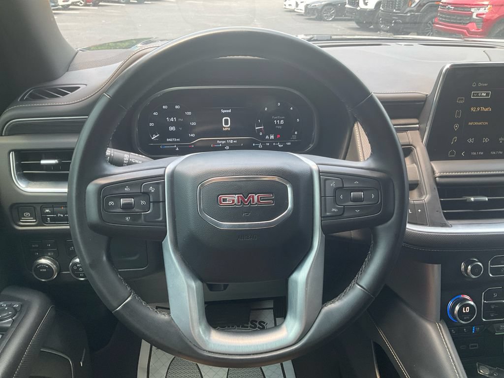 Used 2023 GMC Yukon SLT AWD/4WD image 22