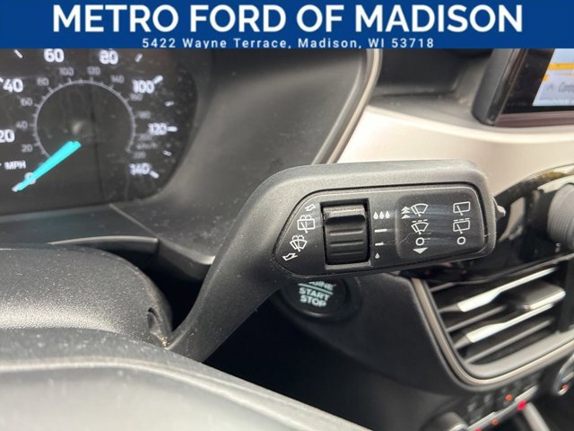 Certified 2020 Ford Escape SEL image 28