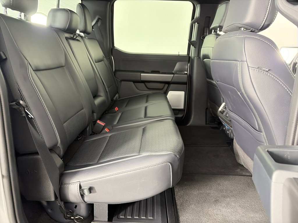 Certified 2025 Ford F150 Lariat w/ Equipment Group 502A High image 31