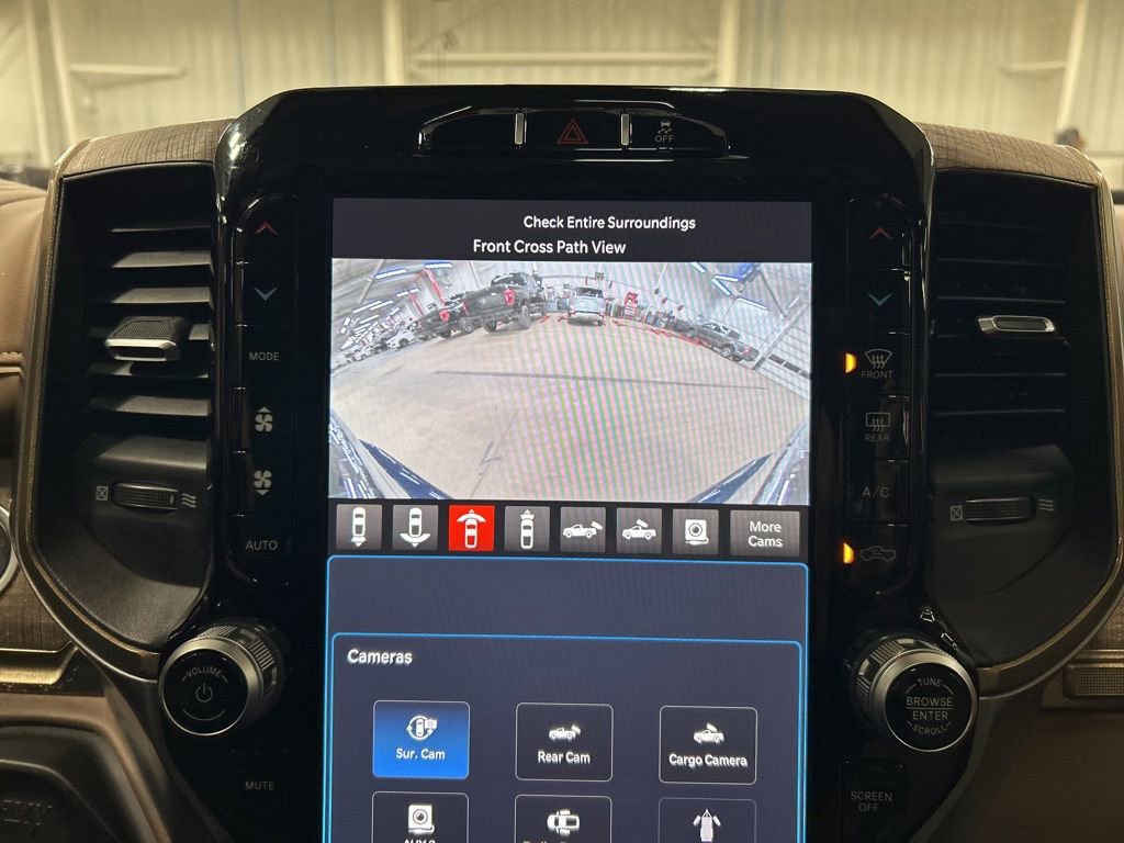 Used 2024 RAM 3500 Limited w/ Towing Technology Group image 18