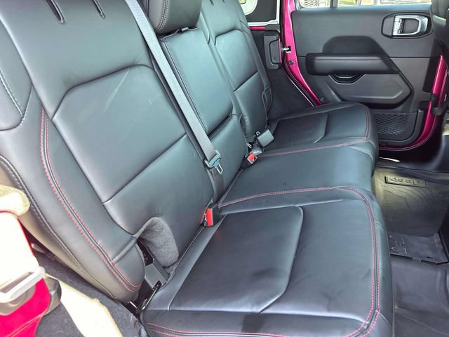 Used 2024 Jeep Wrangler Unlimited Rubicon AWD/4WD image 22