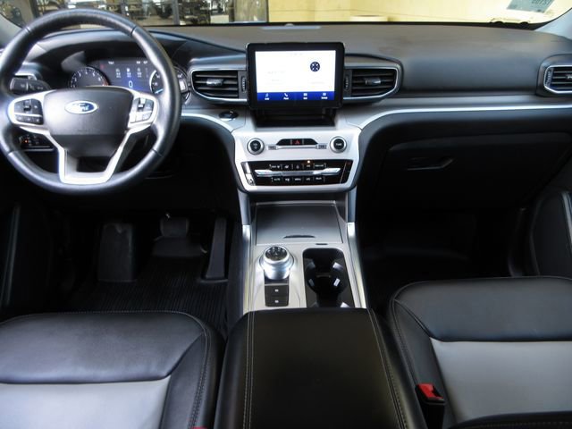 Certified 2023 Ford Explorer XLT w/ Equipment Group 202A image 22