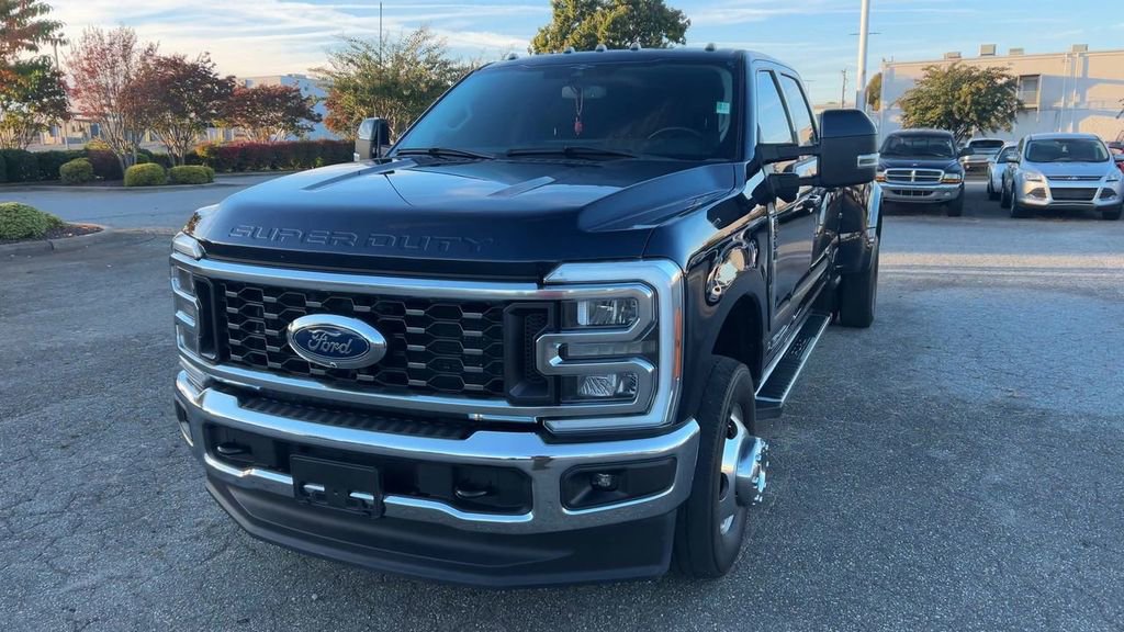 Certified 2023 Ford F350 Lariat image 25
