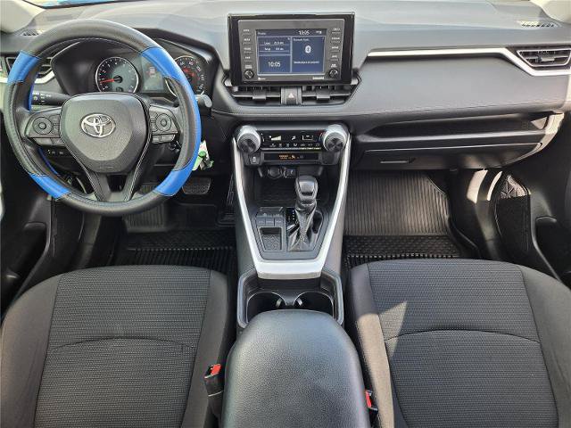 Used 2021 Toyota RAV4 LE FWD image 23