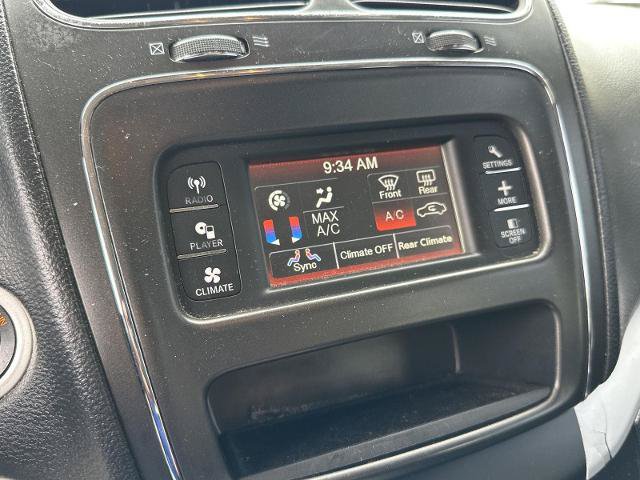 Used 2018 Dodge Journey SXT w/ Connectivity Group FWD image 16
