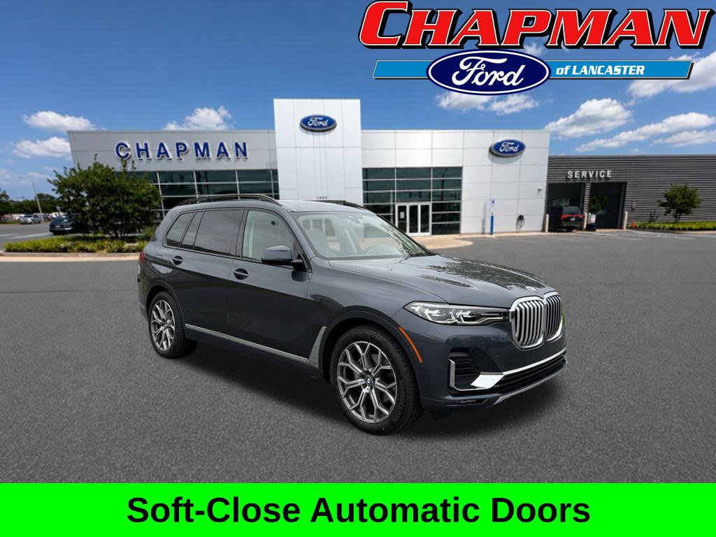 Used 2022 BMW X7 xDrive40i w/ Premium Package AWD/4WD image 3