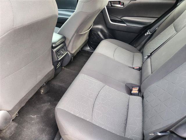 Used 2021 Toyota RAV4 XLE FWD image 29