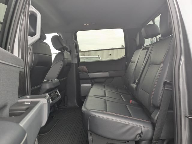 Certified 2024 Ford F250 Lariat w/ Lariat Ultimate Package AWD/4WD image 24
