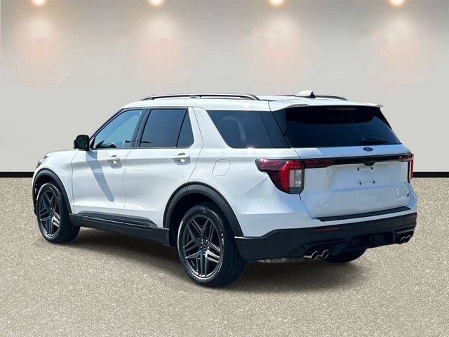 Certified 2025 Ford Explorer ST AWD/4WD image 7