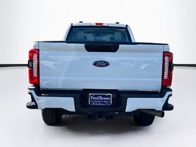 Certified 2023 Ford F250 XL w/ STX Appearance Package AWD/4WD image 9