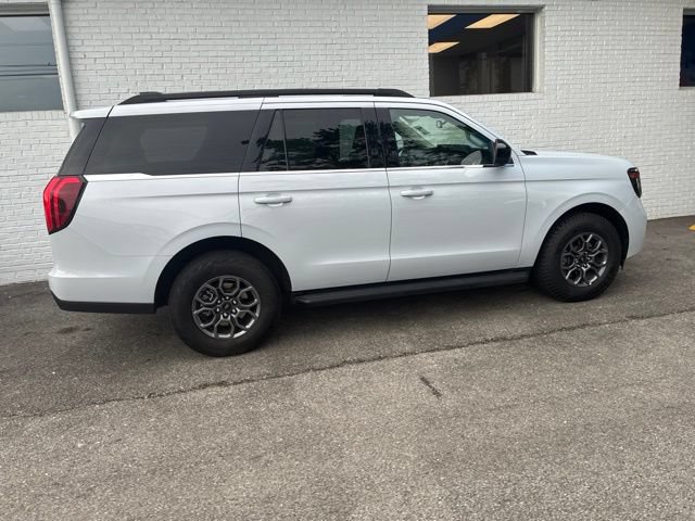 Certified 2025 Ford Expedition Active RWD image 25