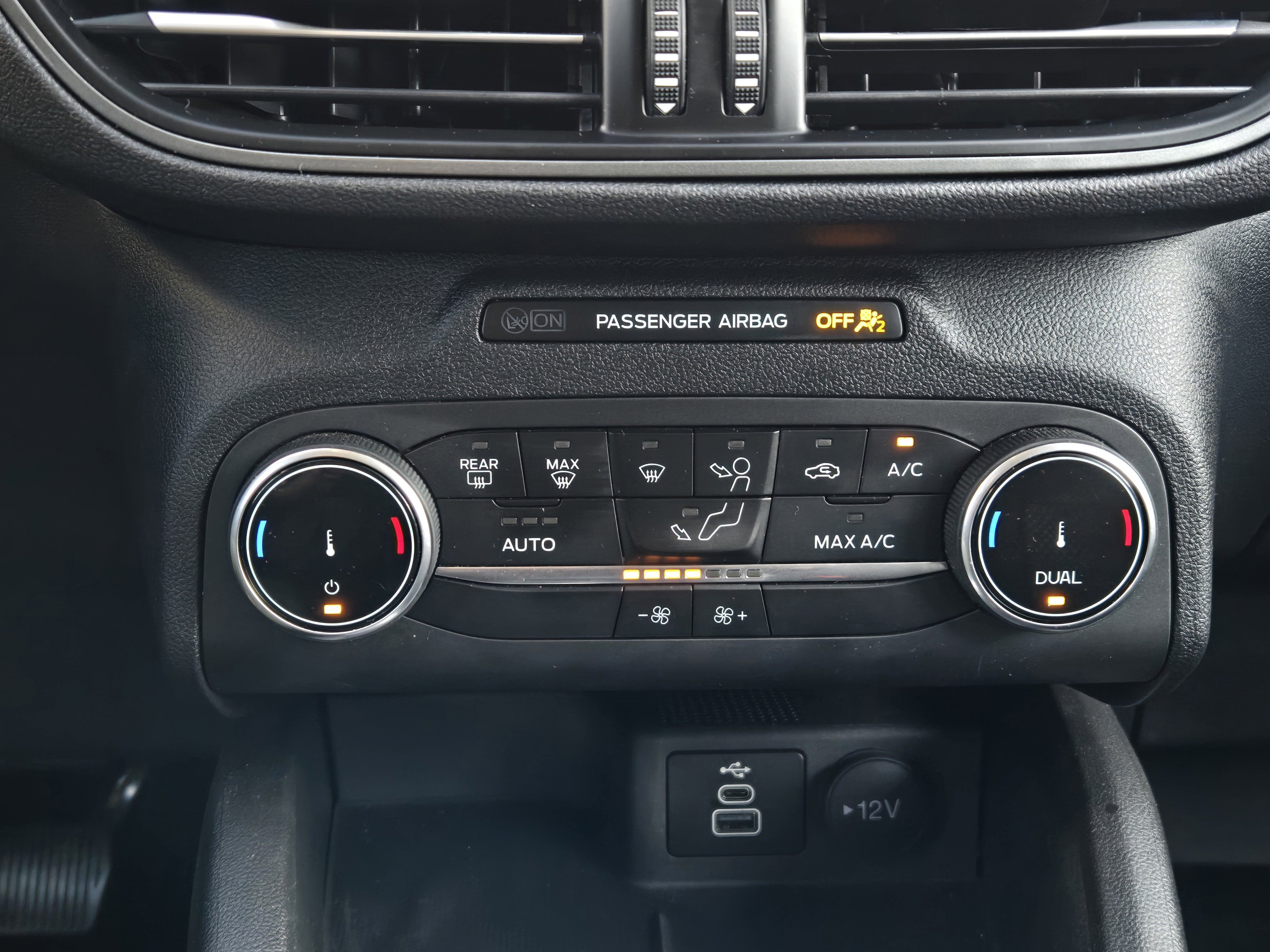 Certified 2025 Ford Escape Active image 13