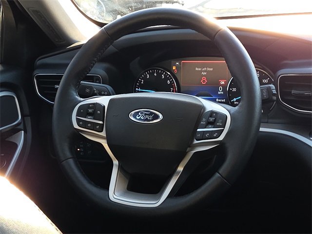 Certified 2022 Ford Explorer XLT w/ Equipment Group 202A image 14