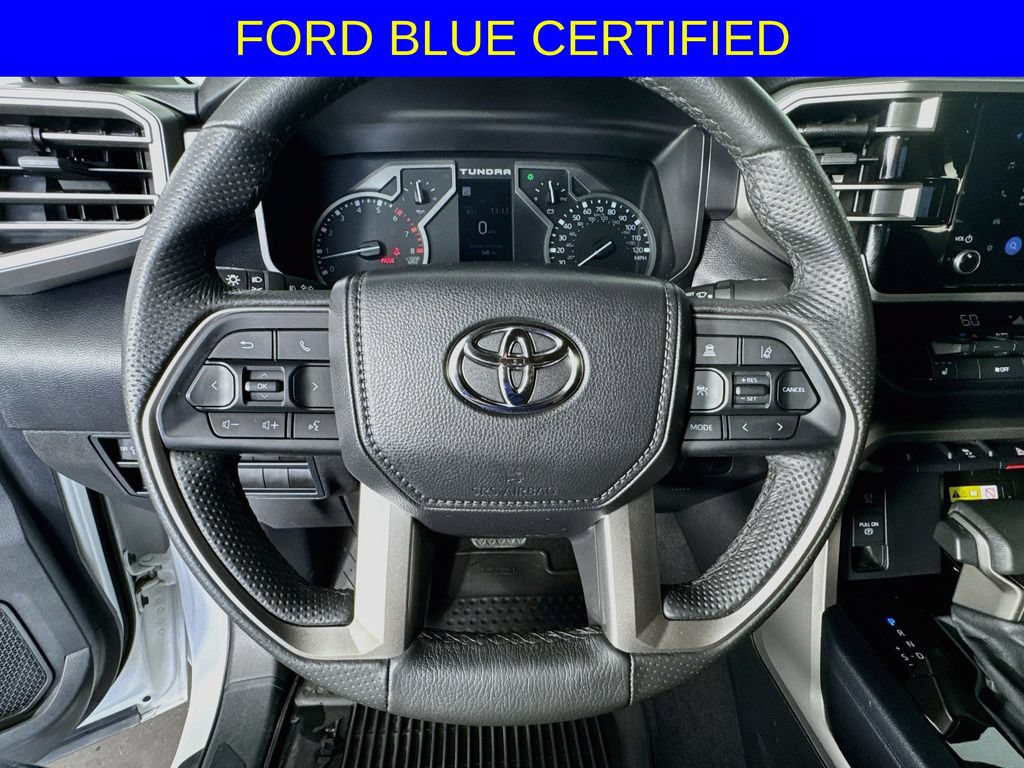 Used 2025 Toyota Tundra SR5 w/ SR5 Premium Package AWD/4WD image 14