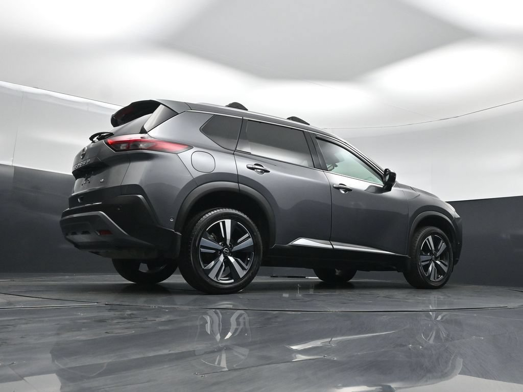 Used 2023 Nissan Rogue SL w/ SL Premium Package FWD image 46