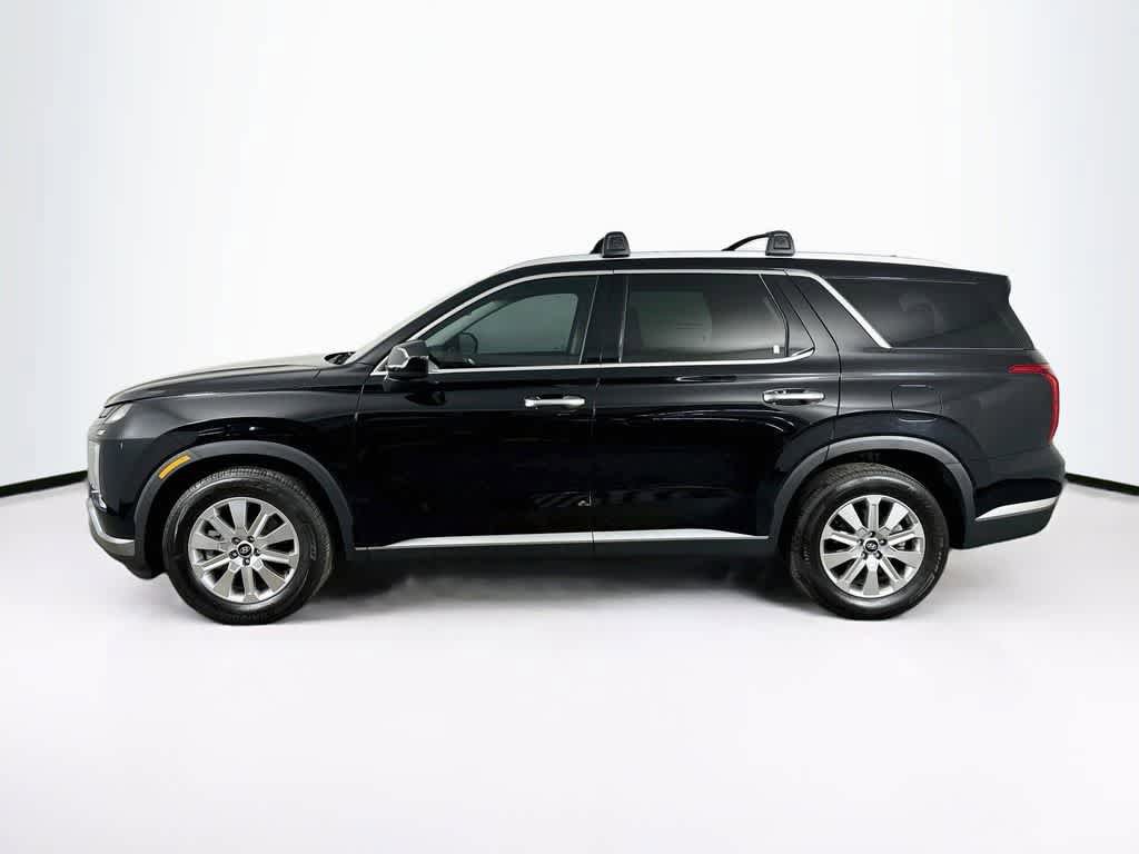 Used 2023 Hyundai Palisade SEL FWD image 3