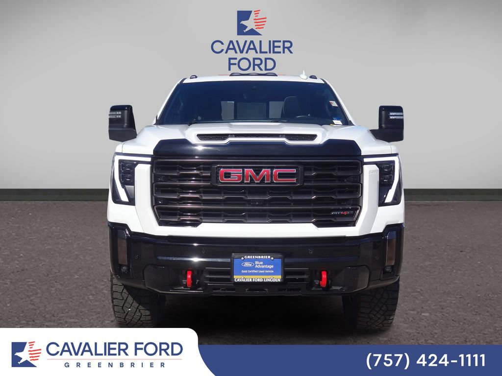 Used 2024 GMC Sierra 2500 AT4X AWD/4WD image 5