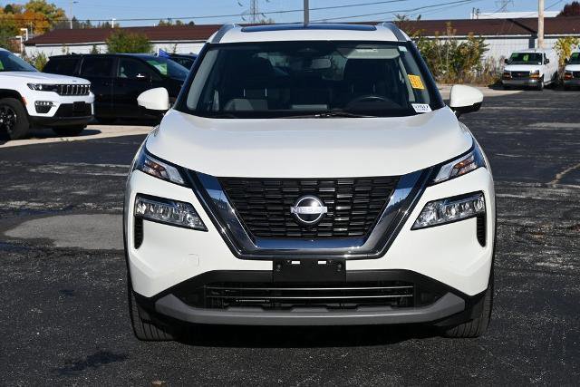 Used 2023 Nissan Rogue SV image 10
