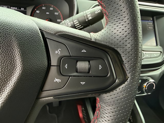 Used 2022 Chevrolet TrailBlazer RS AWD/4WD image 18