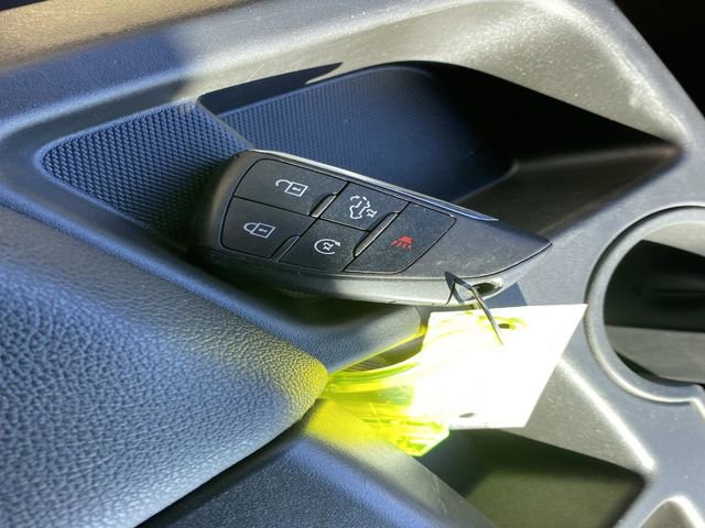 Used 2023 Chevrolet Silverado 1500 LT image 34