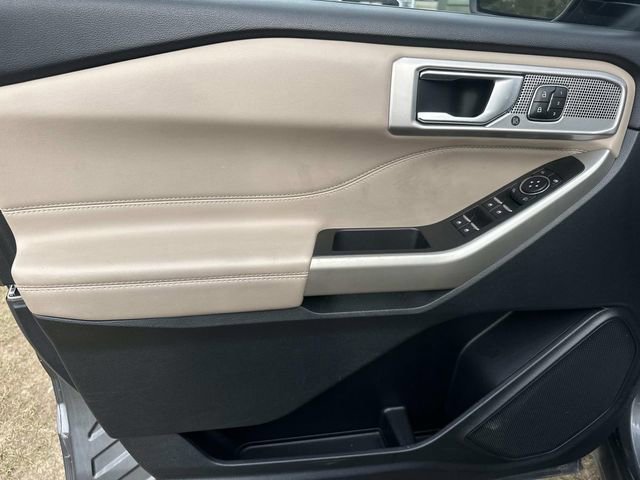 Certified 2023 Ford Explorer Limited w/ Equipment Group 301A image 17