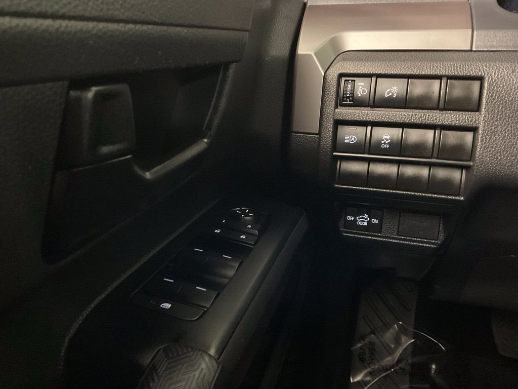 Used 2025 Toyota Tacoma SR5 RWD image 19