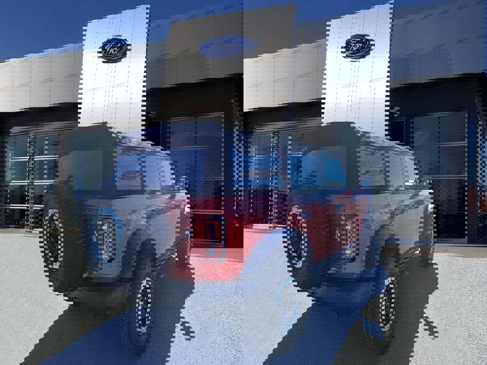 Certified 2022 Ford Bronco Badlands image 3