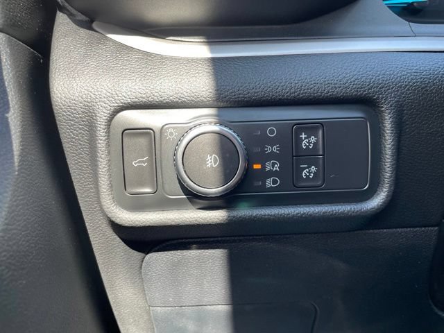 Certified 2020 Ford Explorer XLT w/ Equipment Group 202A AWD/4WD image 18