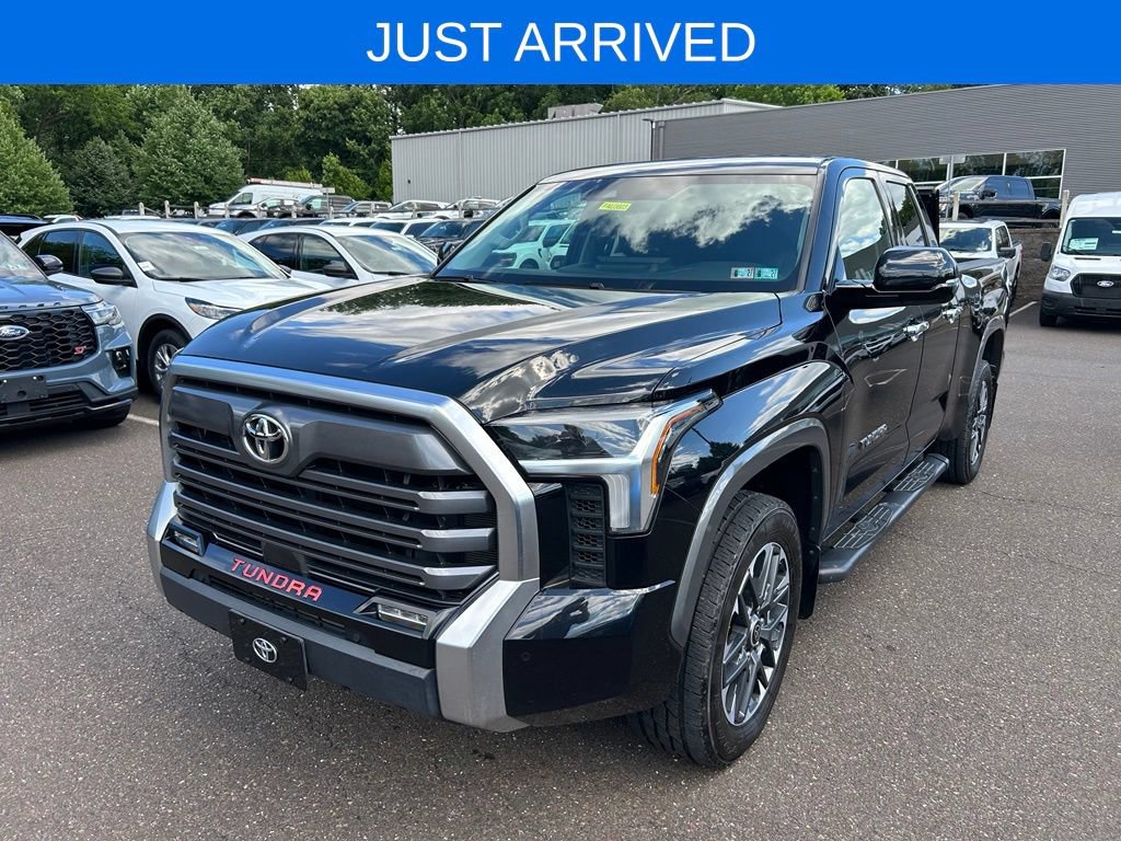 Used 2022 Toyota Tundra Limited w/ Power Package AWD/4WD image 2