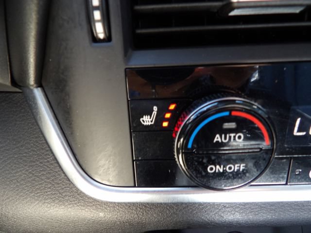 Used 2023 Nissan Rogue SV w/ SV Premium Package AWD/4WD image 28