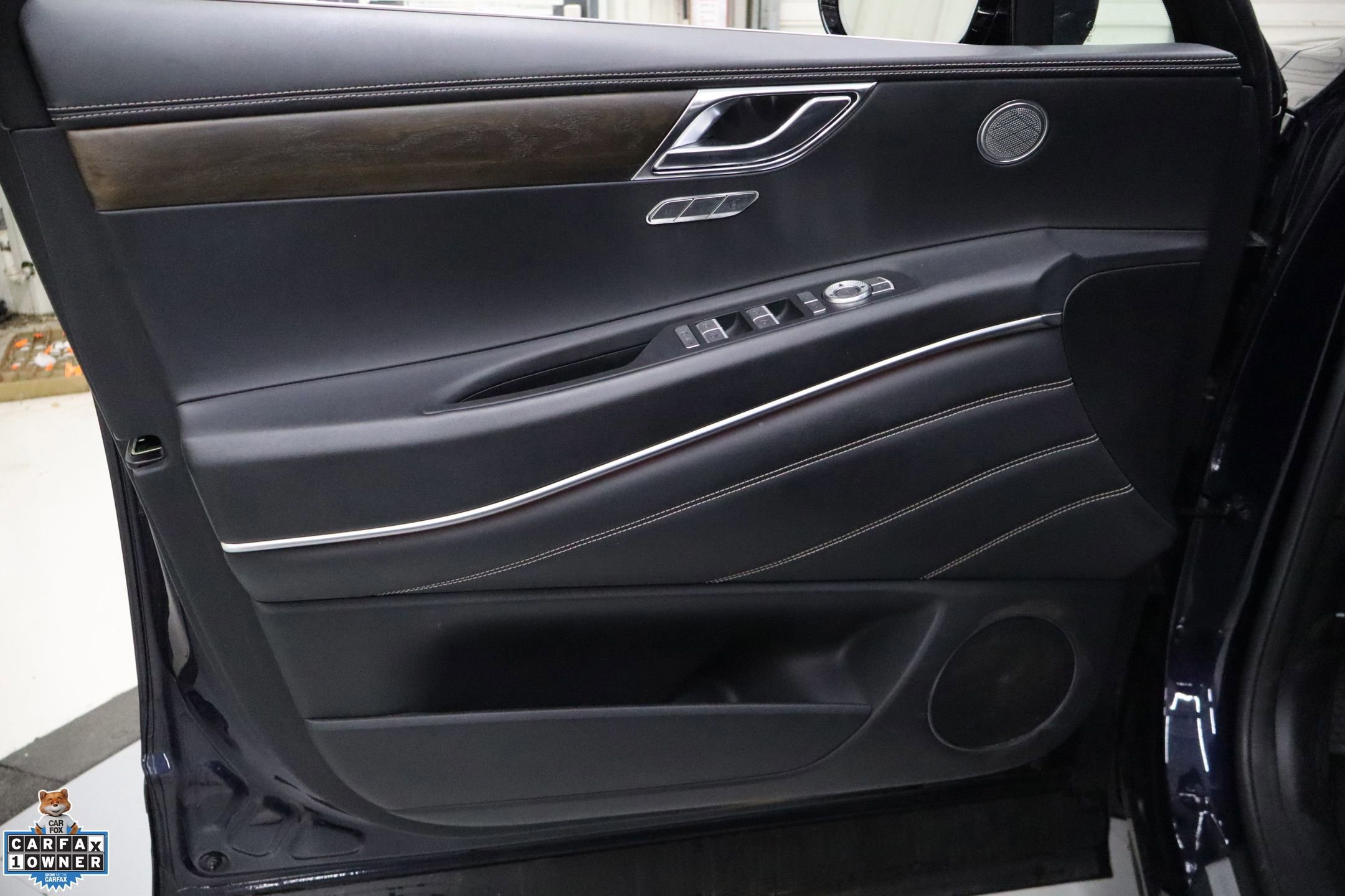 Used 2024 Genesis GV80 3.5T image 13