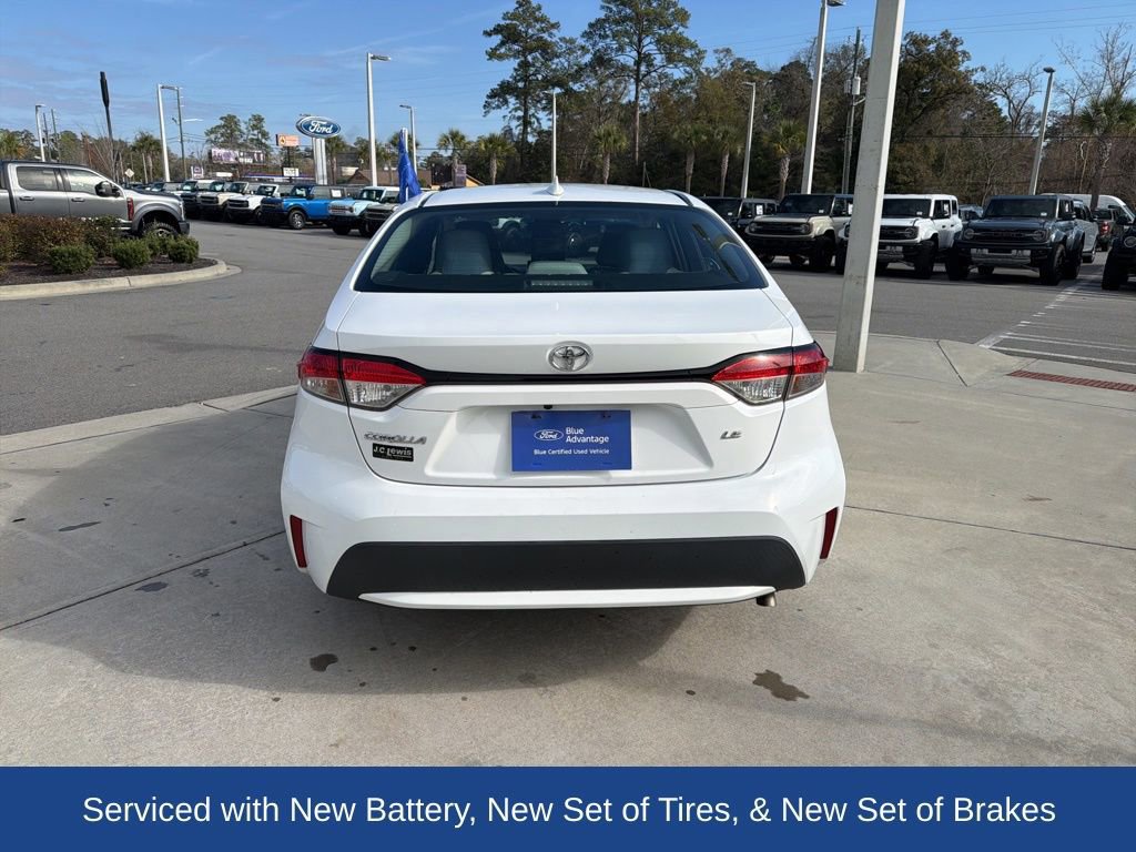 Used 2020 Toyota Corolla LE image 4