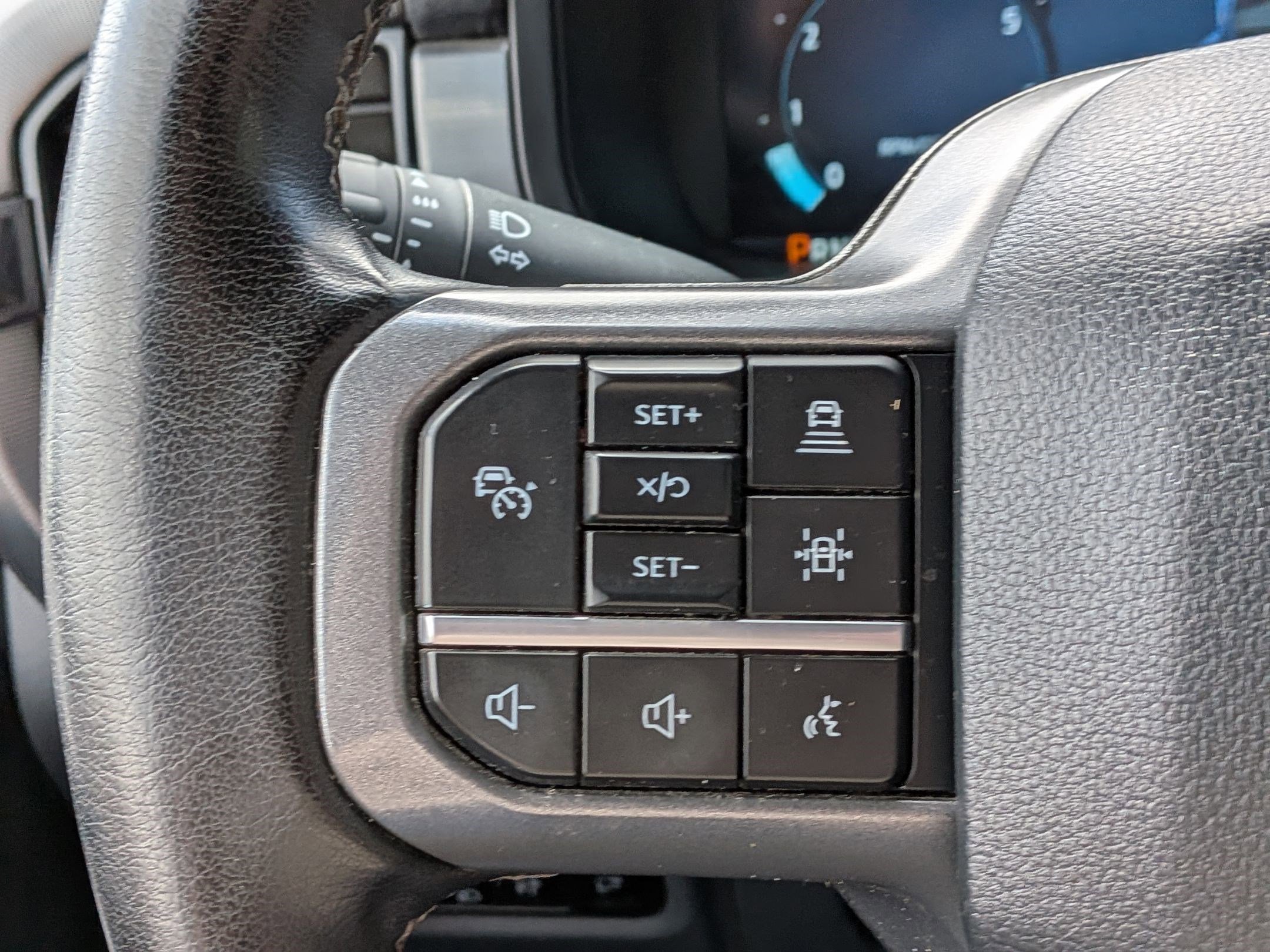 Certified 2025 Ford F150 Lariat AWD/4WD image 18