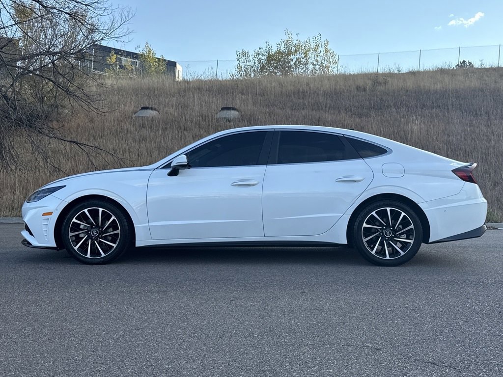 Used 2021 Hyundai Sonata Limited image 2