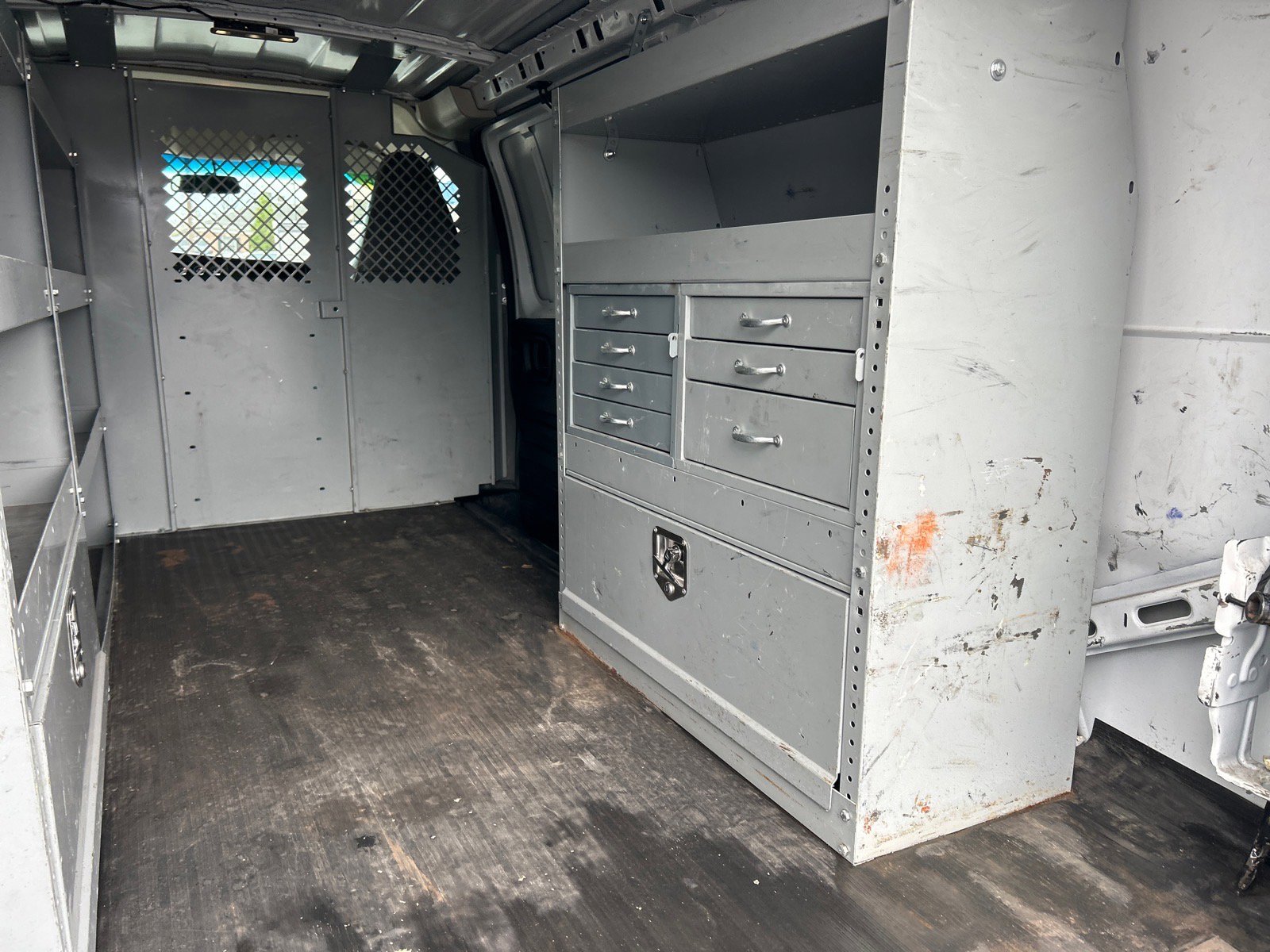 Used 2021 Chevrolet Express 2500 w/ Driver Convenience Package image 10