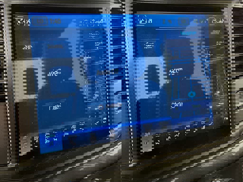 Certified 2022 Ford F150 XLT w/ Equipment Group 302A High image 20