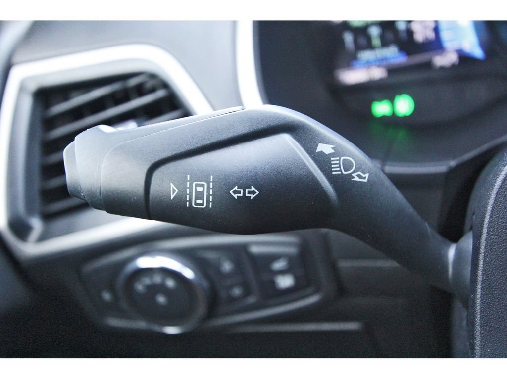Certified 2021 Ford Edge ST-Line FWD image 16