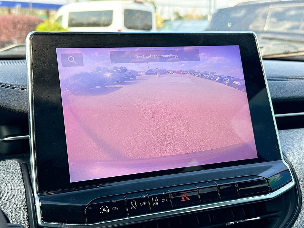 Used 2022 Jeep Compass Latitude image 23