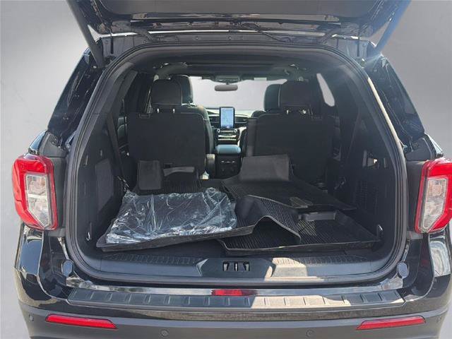 Certified 2023 Ford Explorer ST w/ Equipment Group 401A AWD/4WD image 24
