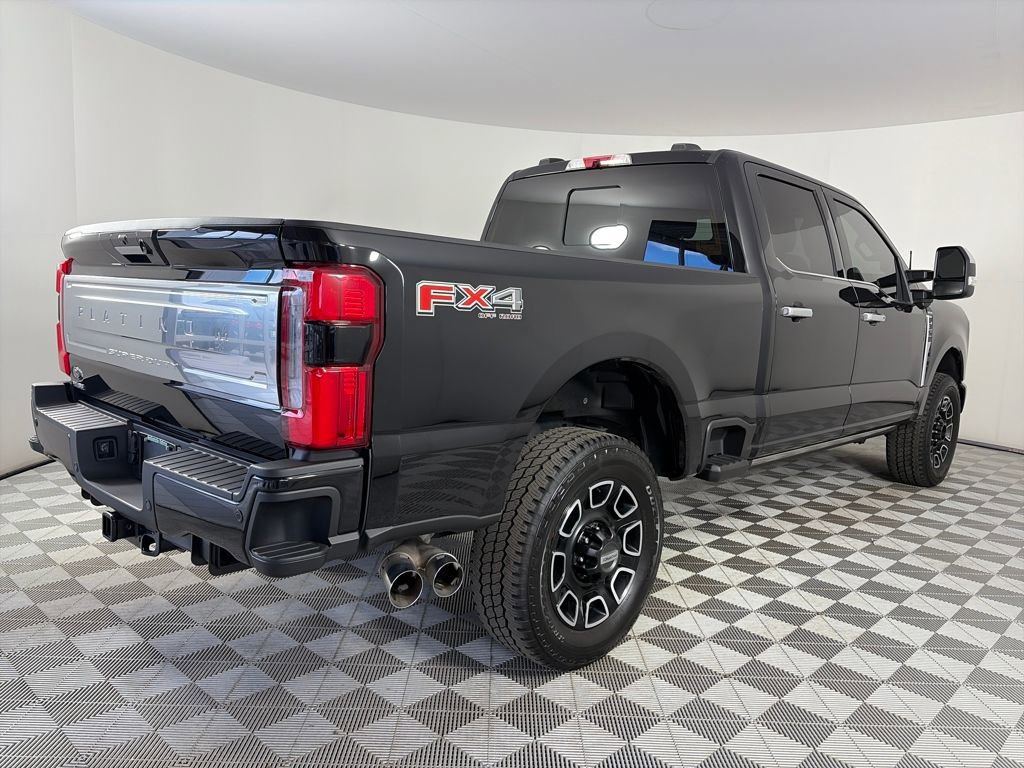 Certified 2024 Ford F350 Platinum w/ FX4 Off-Road Package image 5