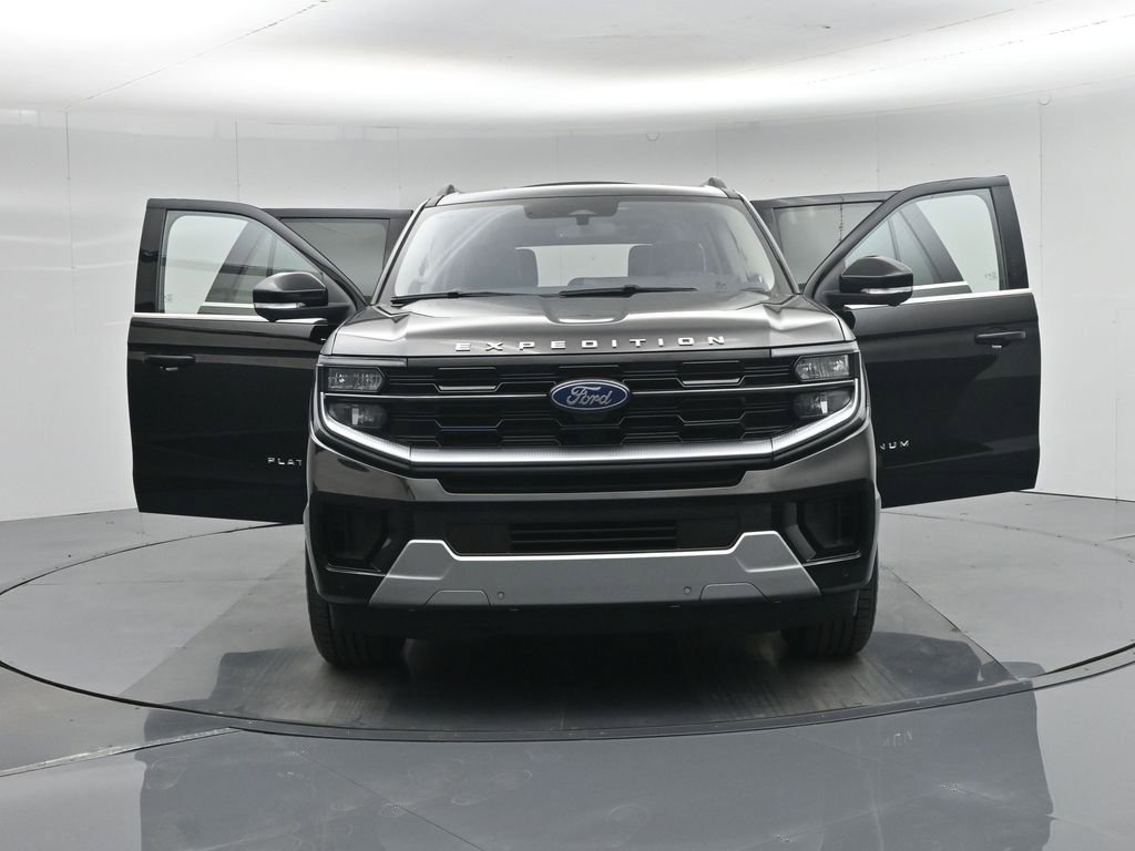 Certified 2025 Ford Expedition Max Platinum image 44