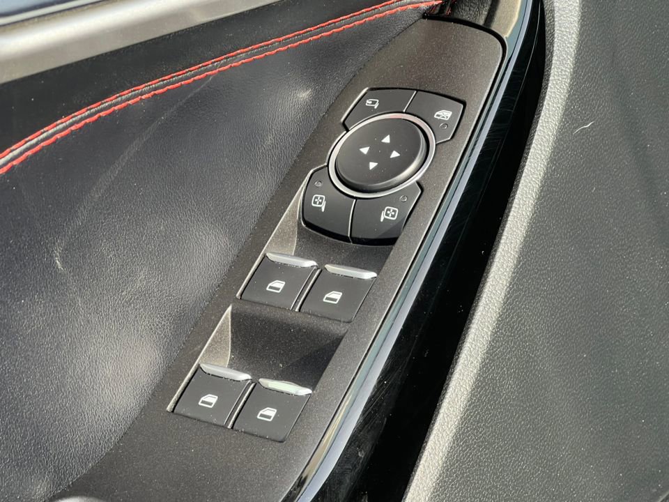 Certified 2022 Ford Explorer ST-Line w/ Class IV Trailer Tow Package image 23