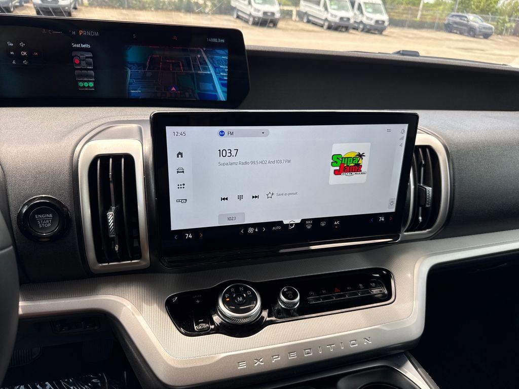 Certified 2025 Ford Expedition Max Active image 18