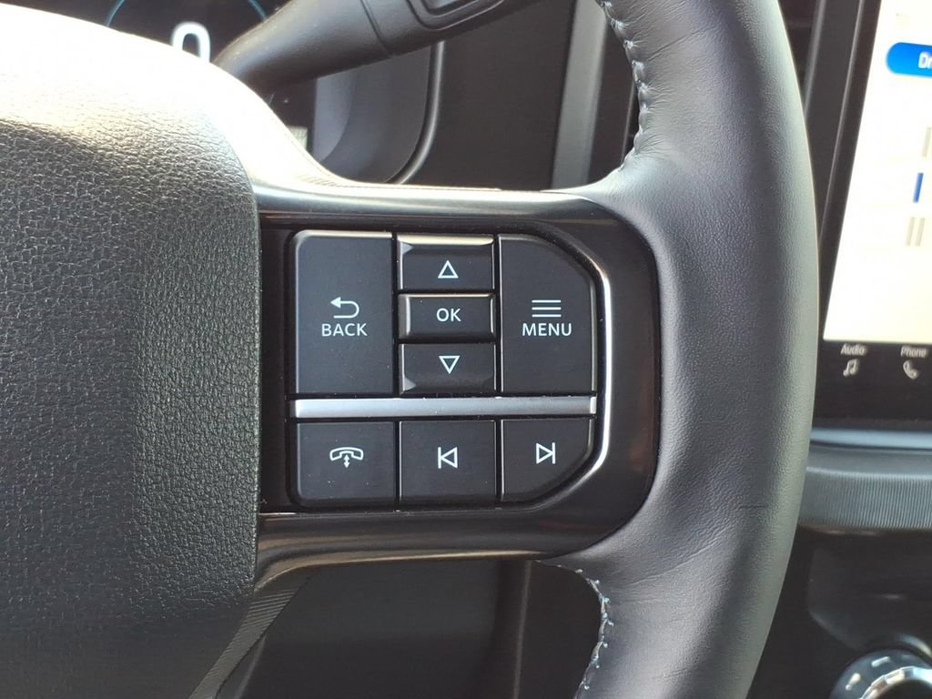 Certified 2025 Ford F350 Platinum AWD/4WD image 17