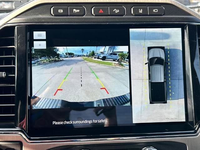 Certified 2022 Ford F350 Platinum AWD/4WD image 18