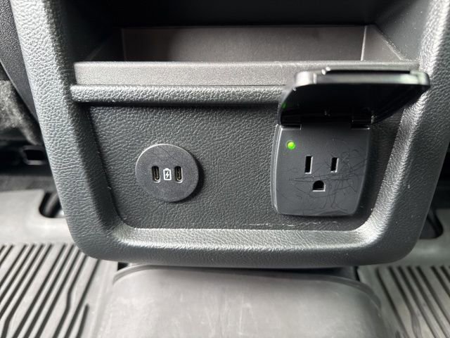 Certified 2024 Ford Edge SEL w/ Convenience Package image 33