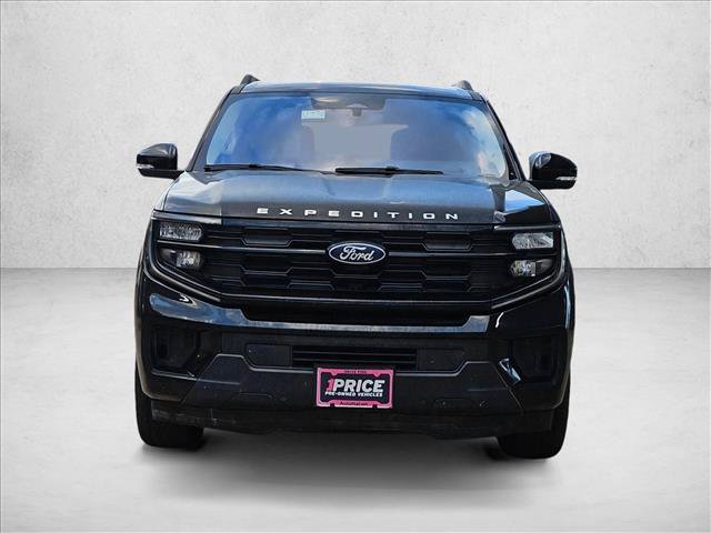 Certified 2025 Ford Expedition Max Active AWD/4WD image 2