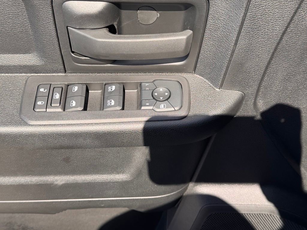 Used 2025 RAM 3500 Tradesman AWD/4WD image 16